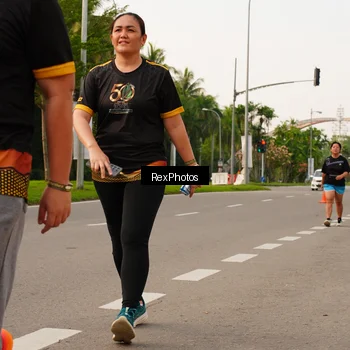 Runner Photo 7144673
