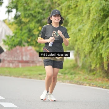 Runner Photo 7144709