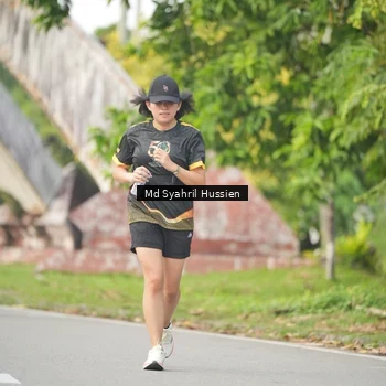 Runner Photo 7144713