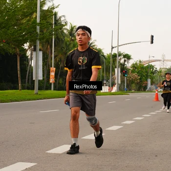 Runner Photo 7144737
