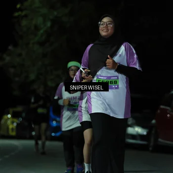 Runner Photo 7144758