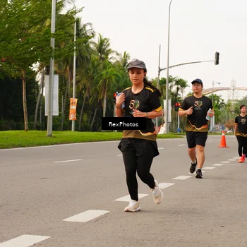 Runner Photo 7144762