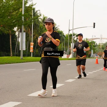 Runner Photo 7144775