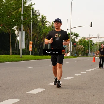 Runner Photo 7144780