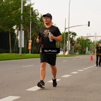 Runner Photo 7144785