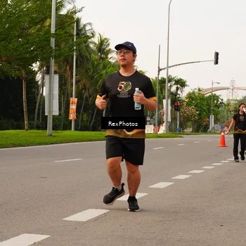 Runner Photo 7144786