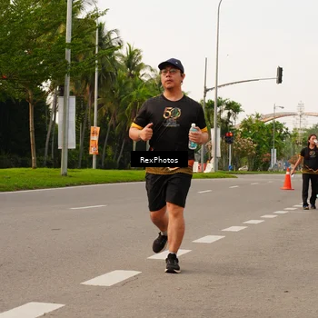 Runner Photo 7144788