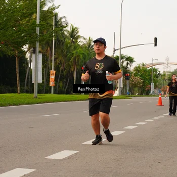 Runner Photo 7144789