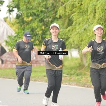 Runner Photo 7144860