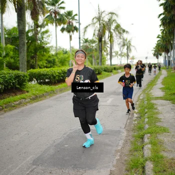 Runner Photo 7144867