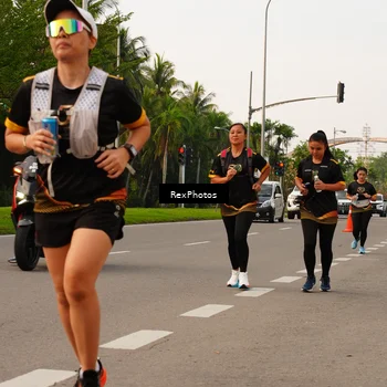 Runner Photo 7144876