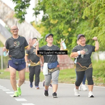 Runner Photo 7144881