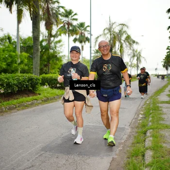 Runner Photo 7144896