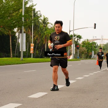 Runner Photo 7144926