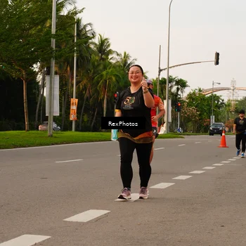 Runner Photo 7145002