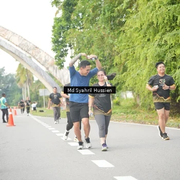 Runner Photo 7145009
