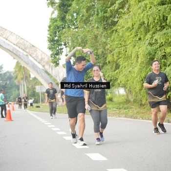 Runner Photo 7145032