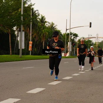 Runner Photo 7145033