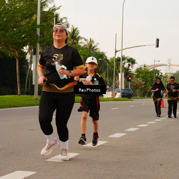 Runner Photo 7145048