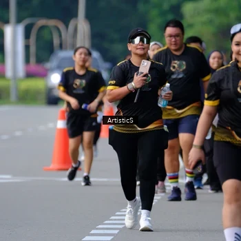 Runner Photo 7145062