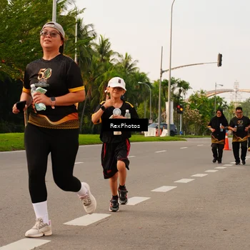 Runner Photo 7145064