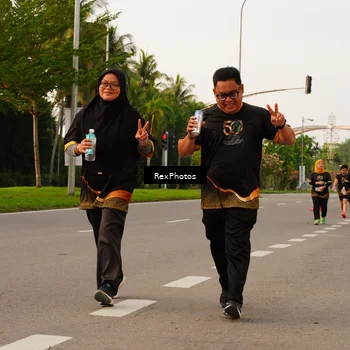 Runner Photo 7145080