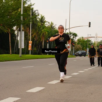 Runner Photo 7145103