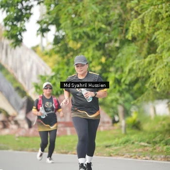 Runner Photo 7145108