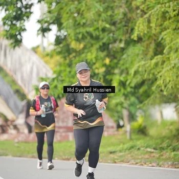 Runner Photo 7145116