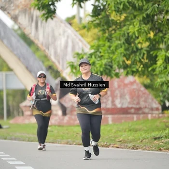 Runner Photo 7145120
