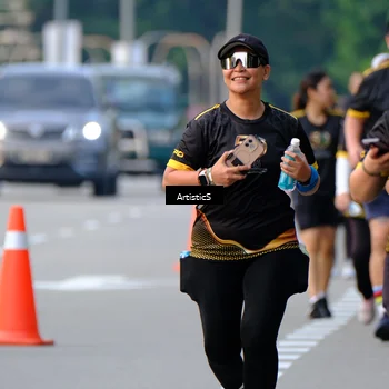Runner Photo 7145131