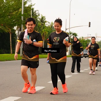 Runner Photo 7145151
