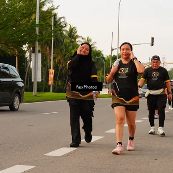 Runner Photo 7145153
