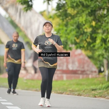 Runner Photo 7145196