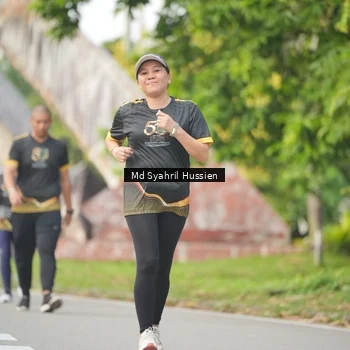 Runner Photo 7145213
