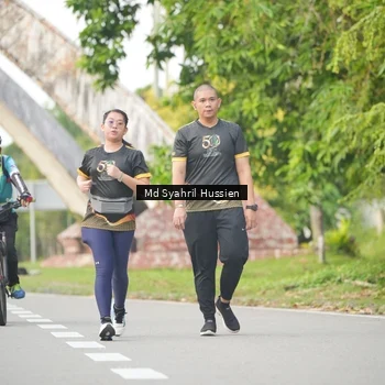 Runner Photo 7145234