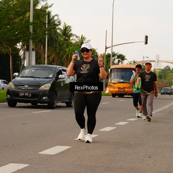 Runner Photo 7145235