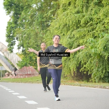 Runner Photo 7145238