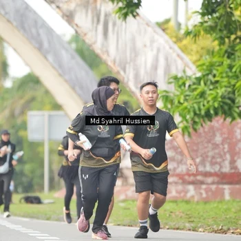 Runner Photo 7145262