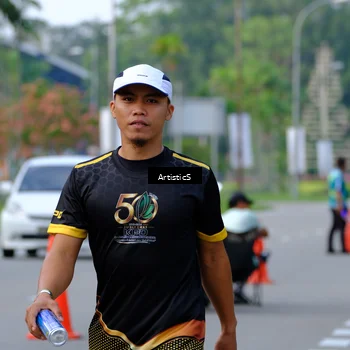 Runner Photo 7145312