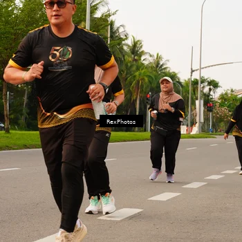 Runner Photo 7145314