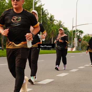 Runner Photo 7145315