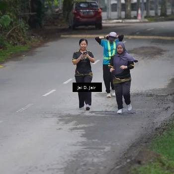 Runner Photo 7145330