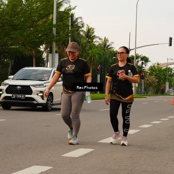 Runner Photo 7145406