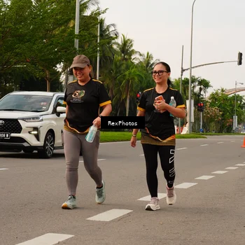 Runner Photo 7145418