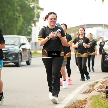 Runner Photo 7145441