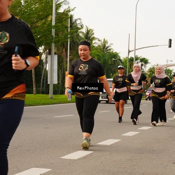 Runner Photo 7145450