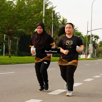 Runner Photo 7145563