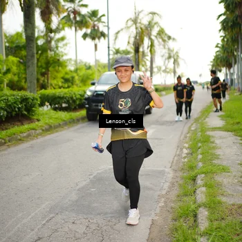 Runner Photo 7145697