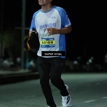 Runner Photo 7145704